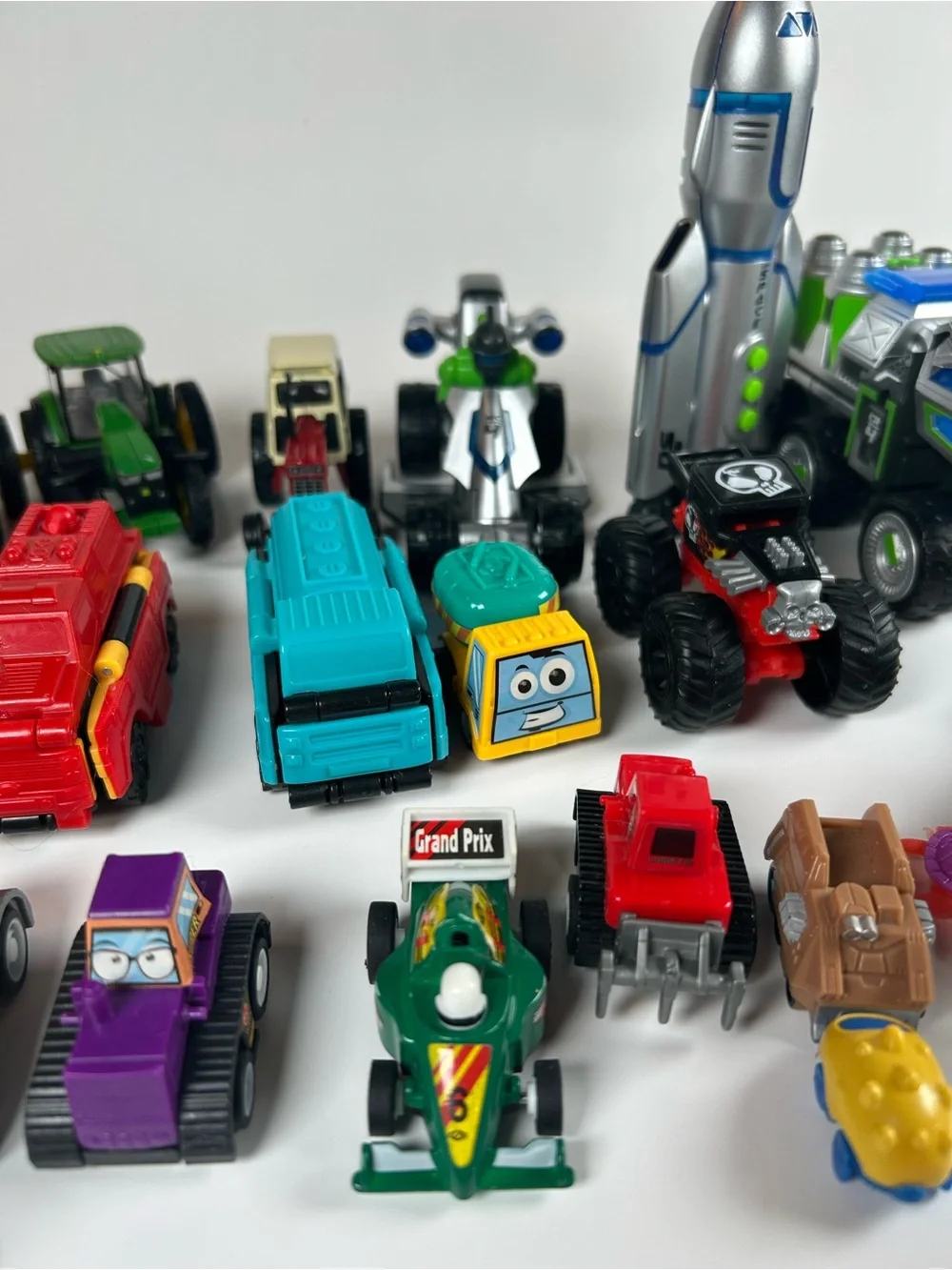 Assorted Kids Toy Vehicle and Dinosaur Set - Space Disney Tractor construction
